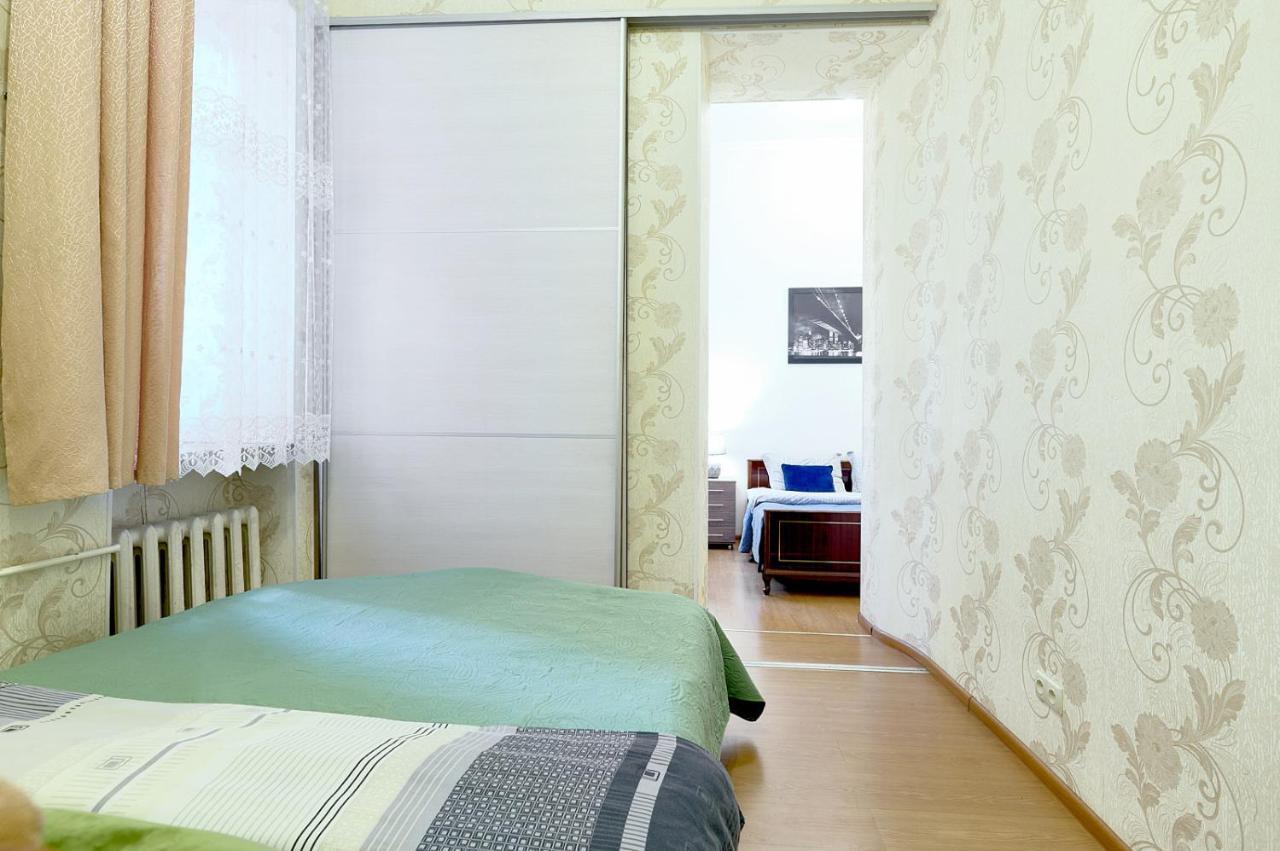 S12-58 Modern Aparthotel With Two 2Bedrooms In Central Kiev - Bessarabska Squere - Gulliver Mall - Olympic Stadium - Palace Of Sports - Saksahanskoho St, 12Б Eksteriør billede