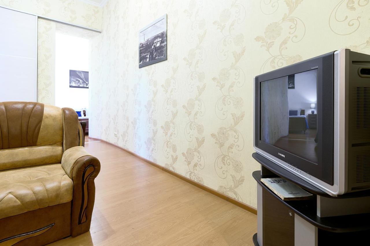 S12-58 Modern Aparthotel With Two 2Bedrooms In Central Kiev - Bessarabska Squere - Gulliver Mall - Olympic Stadium - Palace Of Sports - Saksahanskoho St, 12Б Eksteriør billede