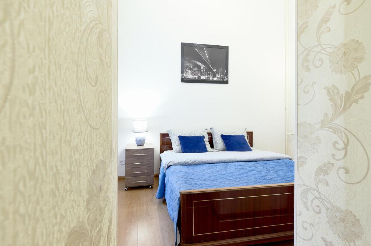 S12-58 Modern Aparthotel With Two 2Bedrooms In Central Kiev - Bessarabska Squere - Gulliver Mall - Olympic Stadium - Palace Of Sports - Saksahanskoho St, 12Б Eksteriør billede